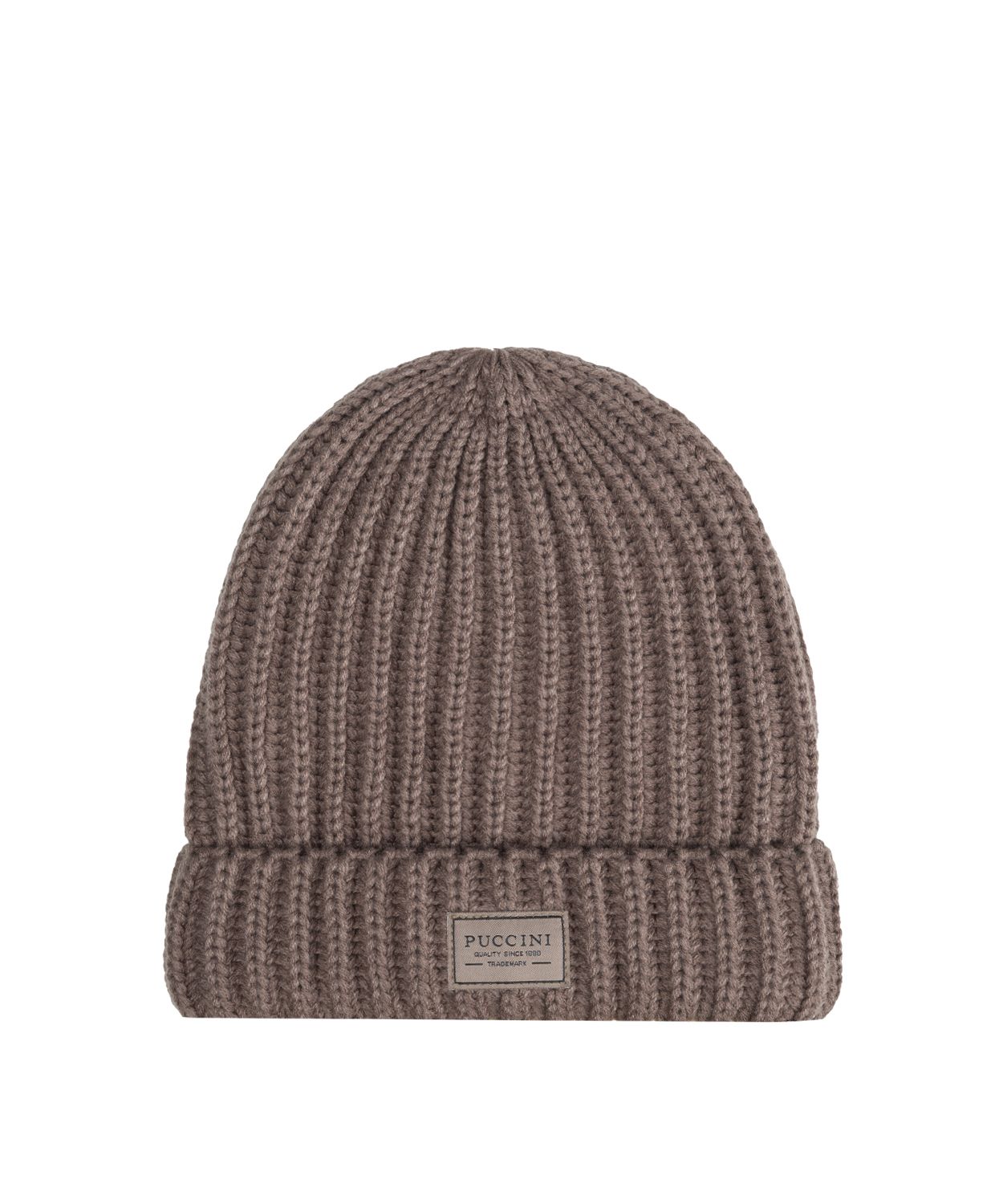 Brązowa czapka beanie z grubym warkoczowym splotem