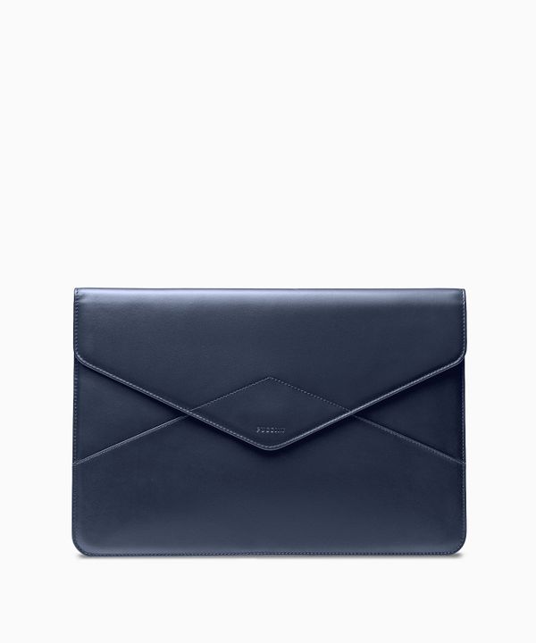 Etui na laptopa 13 cali ze skóry naturalnej granatowe
